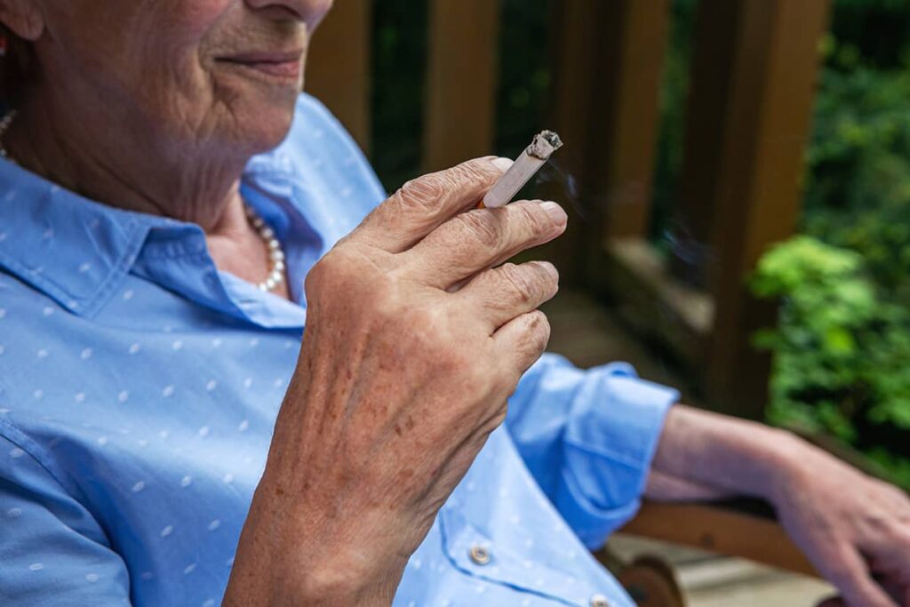 Smokers are more likely to have missing teeth, with nearly 50% of current smokers over age 65 having no teeth left